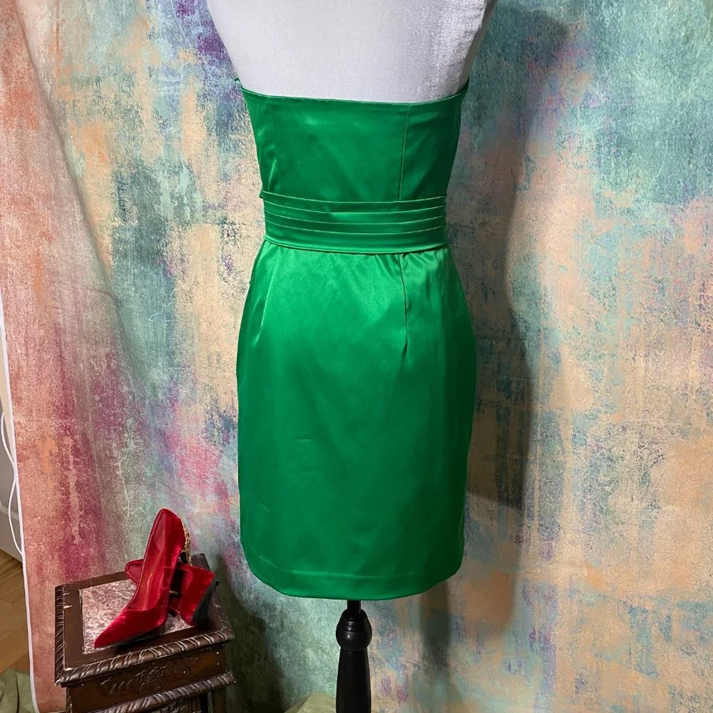 The Limited Strapless Emerald Green Satin Dress with Waist Bow - Picture 2 of 8